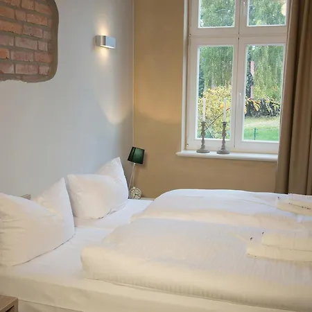 Der Westfluegel Downton Abbey Stolpe auf Usedom