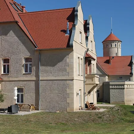 Der Westfluegel Downton Abbey Stolpe auf Usedom